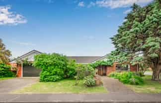 3 The Avenue, Paraparaumu Beach