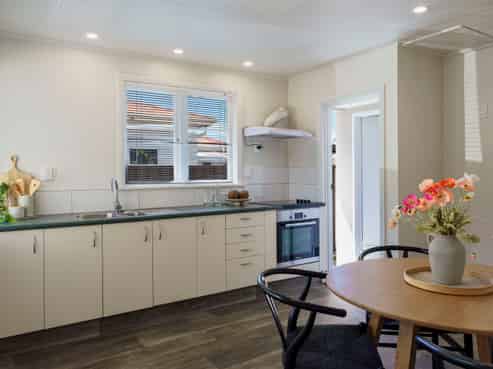 3 Riverbend Road, Onekawa