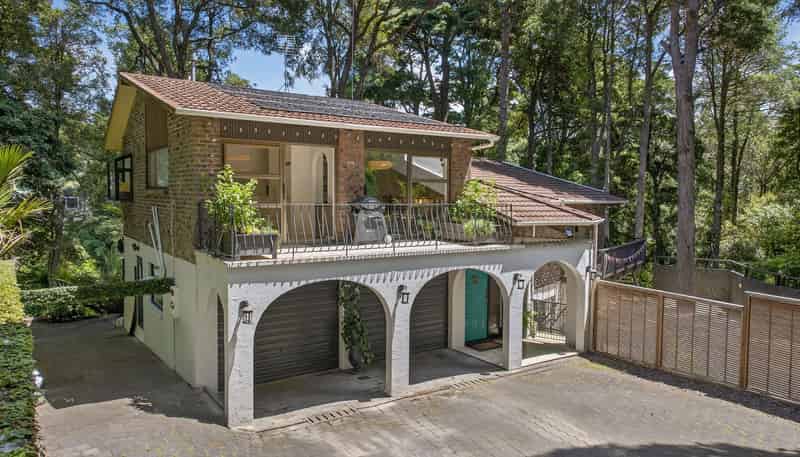 43 Ridgewood Crescent, Birkenhead