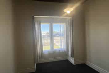 24 Hereford Street, West End