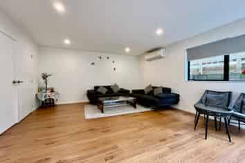 38D Greenhill Crescent, Pakuranga