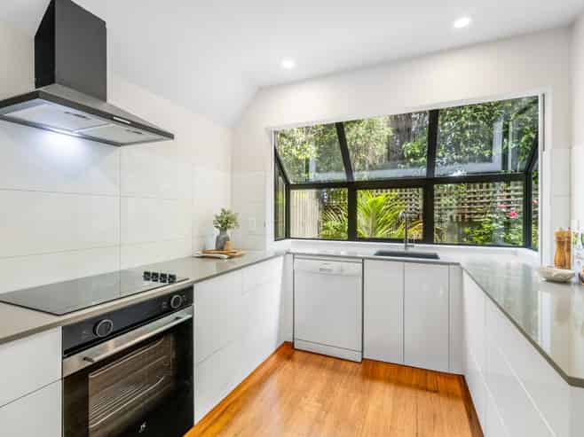 3/126 Idris Road, Strowan