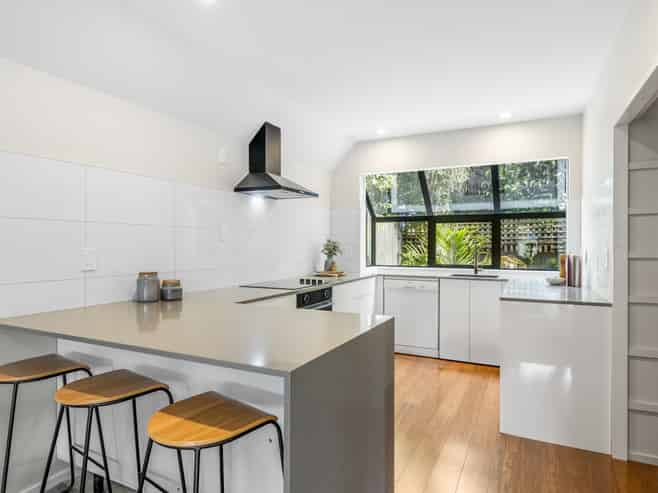 3/126 Idris Road, Strowan