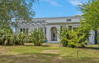 881 Whakapirau Road, Whakapirau