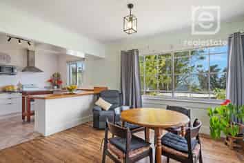 881 Whakapirau Road, Whakapirau