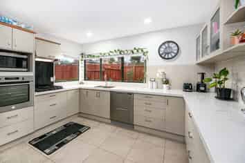 30 Hercules Drive, Henderson