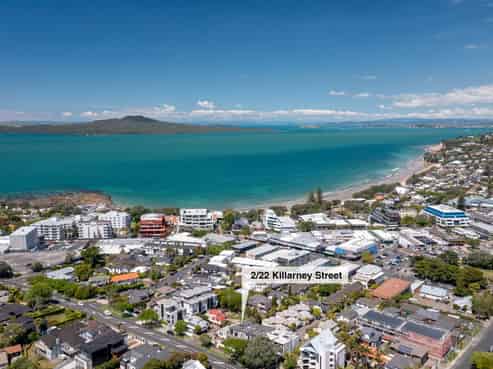 2/22 Killarney Street, Takapuna