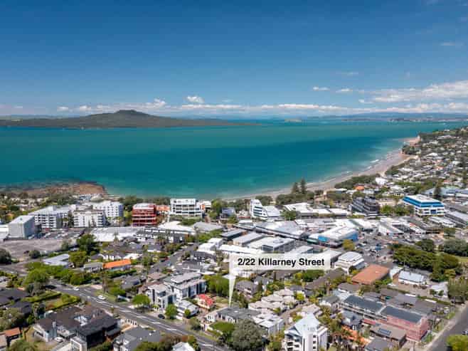 2/22 Killarney Street, Takapuna