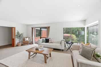 2 Cottesmore Close, Burnside