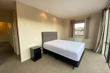 42 Rere Road, Lake Hayes Estate