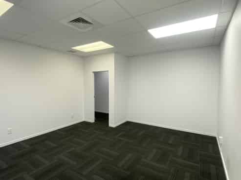 Office vibe downtown the Mount