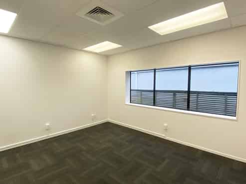 Office vibe downtown the Mount