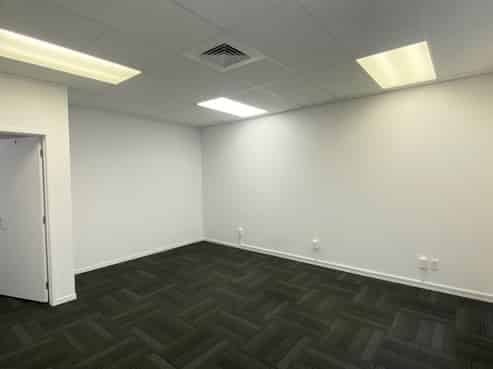 Office vibe downtown the Mount