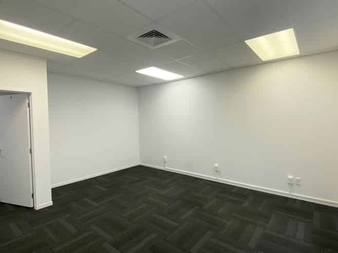 Office vibe downtown the Mount