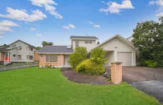 18 Tenbless Court, Unsworth Heights