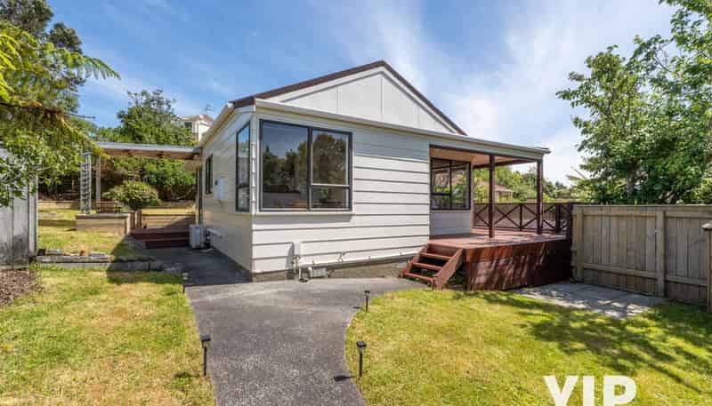 30 Guadeloupe Crescent, Grenada Village