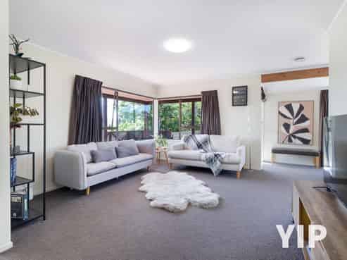 30 Guadeloupe Crescent, Grenada Village