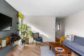 38/120 Rintoul Street, Newtown