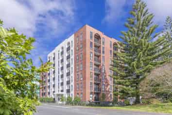 506/1817A Great North Road, Avondale