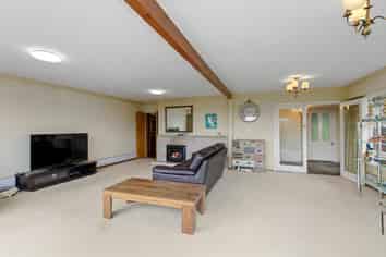 29 Bedford Grove, Kelson