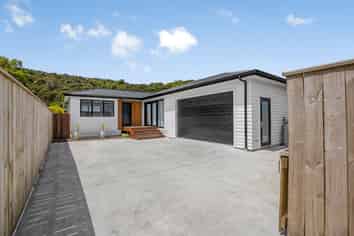 22B Moohan Street, Wainuiomata