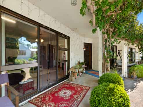 20-22 King Street, Carterton