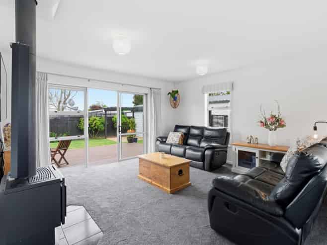 10B Karlaw Place, Parklands