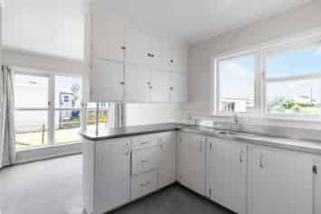 47a Gilbert Road, Otara