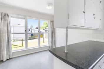 47a Gilbert Road, Otara