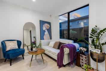 25 Oteha Valley Road, Northcross