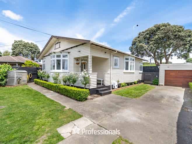 29 Richmond Grove, Woburn