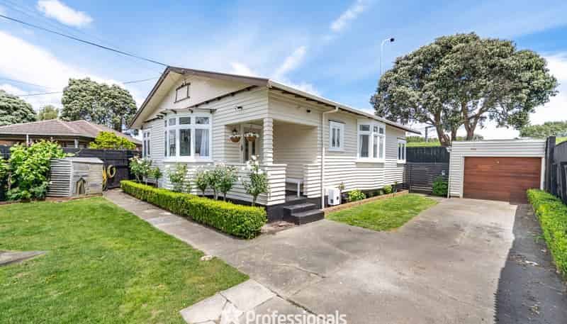 29 Richmond Grove, Woburn