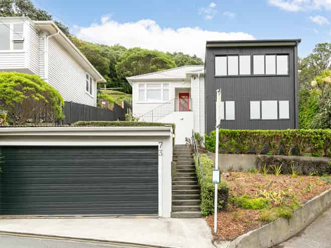73 Hungerford Road, Houghton Bay
