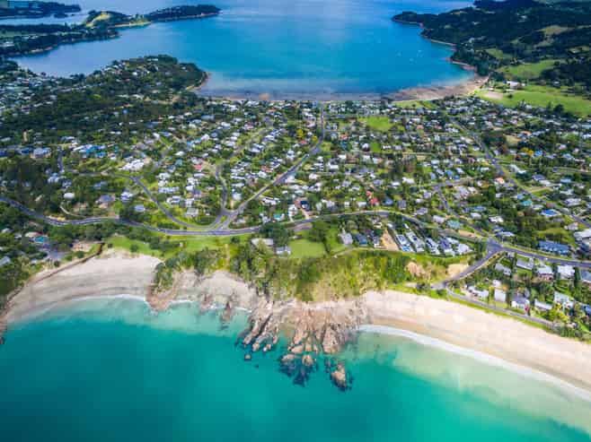 Live in Paradise - Make $450k - $500k p.a.