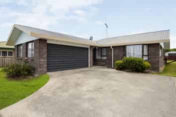 242 Chatsfield Drive, Te Awamutu