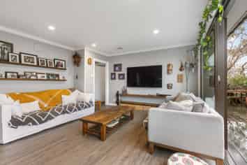 40 Great South Road, Papatoetoe