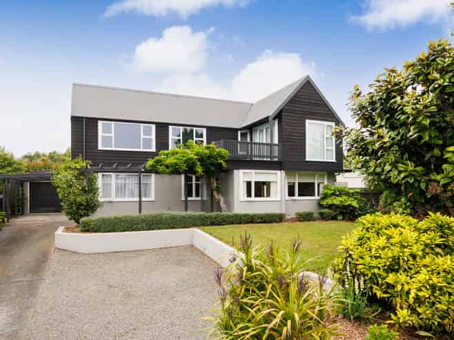 18 Dittmer Drive, Awapuni