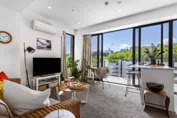 2F/132 Vincent Street, Auckland Central