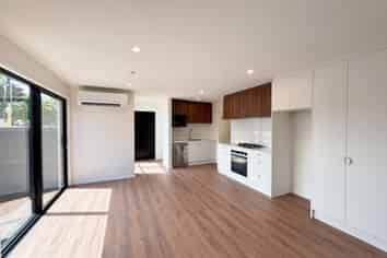 1/425 Manchester St, Saint Albans