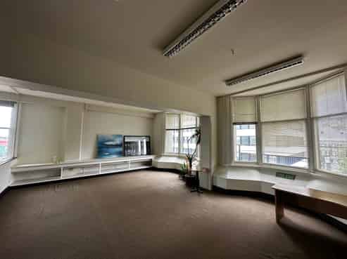 Central City Space in Consultancy House