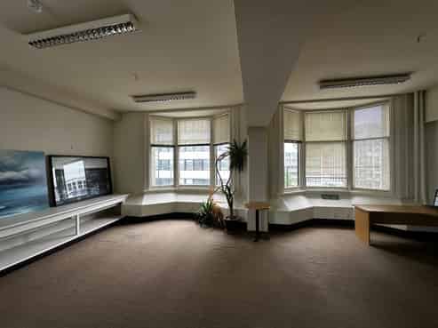 Central City Space in Consultancy House