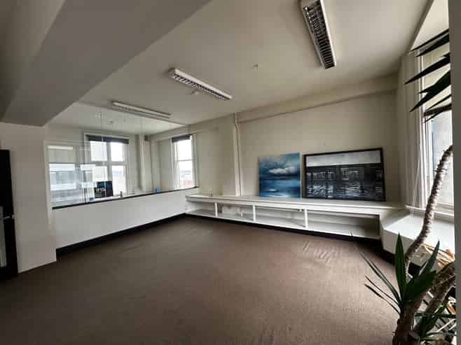 Central City Space in Consultancy House