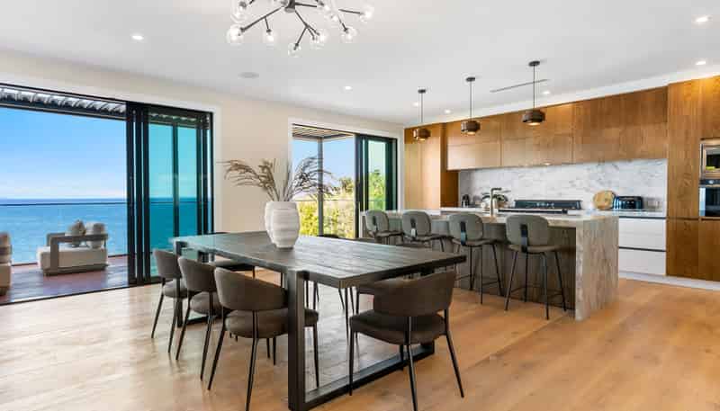 236 Vipond Road, Stanmore Bay