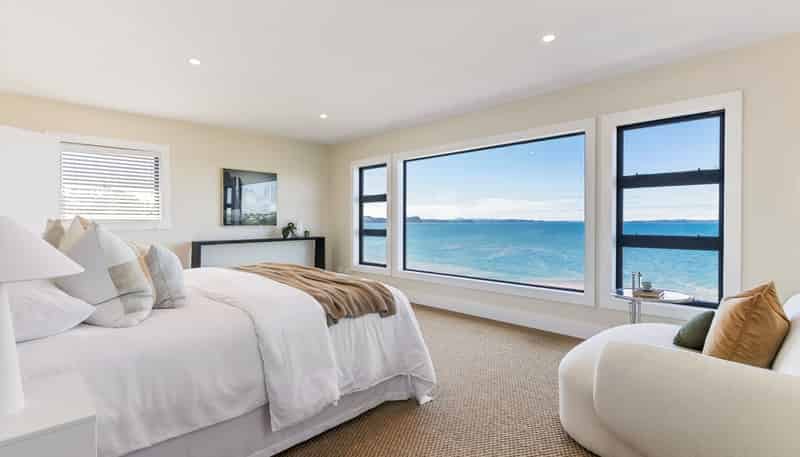 236 Vipond Road, Stanmore Bay