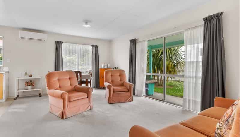 16 Adkin Avenue, Levin