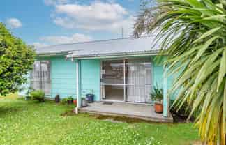 16 Adkin Avenue, Levin