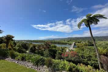 4 Arapito Road, Karamea