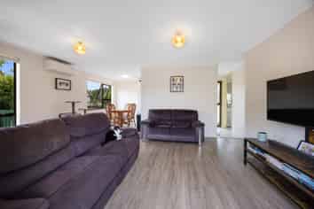 25 Pinotage Place, Huapai