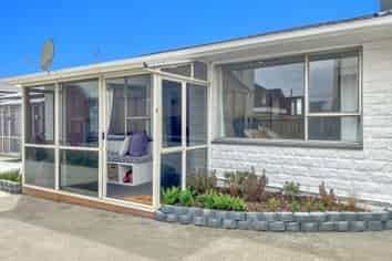 4/11 Cross St, Phillipstown