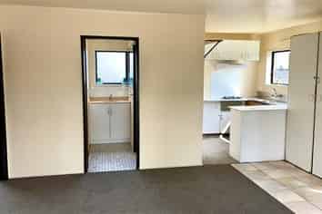 9/63 Wyllie Road, Papatoetoe